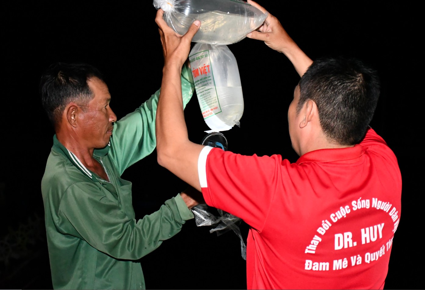 Tôm giống ALALA thuộc Tân Huy Hoàng Group có giá thành rẻ nhất thị trường hiện nay